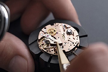 兰州劳力士表走快维修价格